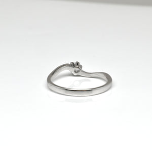 925 Sterling Silver Diamond Stimulant 4mm Round Single Stone Tiffany Set Curved Solitaire Ring