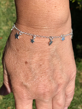 Load image into Gallery viewer, Sterling Silver Dangling Stars Bracelet
